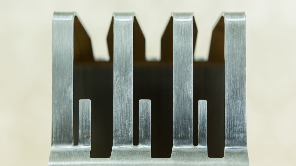 the-top-of-knife-stand
