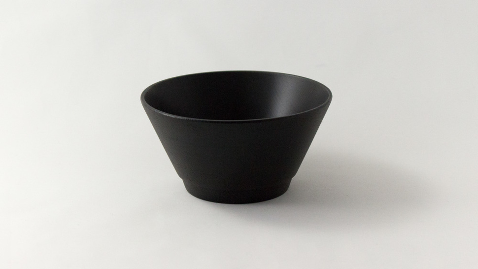 TasaiB_S_black_front_IMG_7948