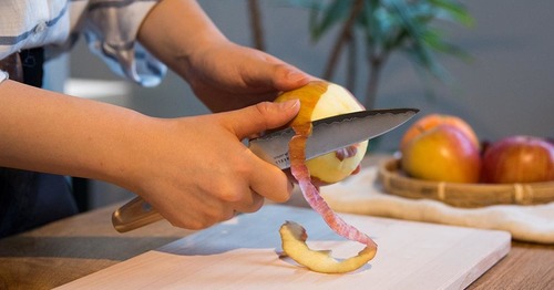 料理好きはこれを選ぶ!職人こだわりの包丁の選び方