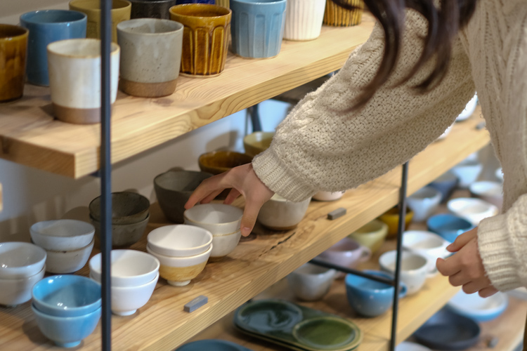 萬古焼萬古窯金赭磁茶碗月華造